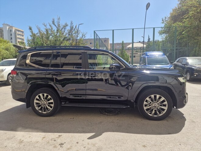 Toyota Land Cruiser 2023, 42,131 km - 3.5 l - Bakı