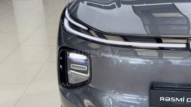 Changan Qiyuan Q07-7