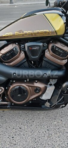 Harley-Davidson Sportster S-13
