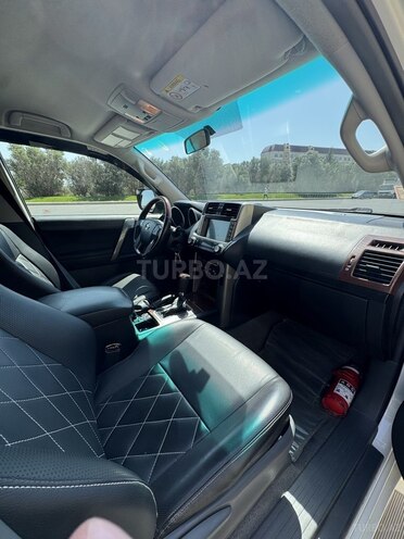 Toyota Land Cruiser Prado 2013, 123,000 km - 2.7 l - Bakı