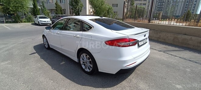 Ford Fusion (North America) 2018, 94,000 km - 2.0 l - Bakı