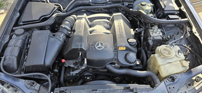 Mercedes E 240 1999, 380,000 km - 2.4 l - Bakı