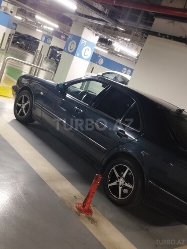 Mercedes E 280 1998, 350,000 km - 2.8 l - Bakı