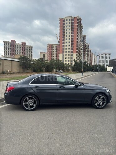 Mercedes C 300 4MATIC 2015, 169,000 km - 3.5 l - Bakı