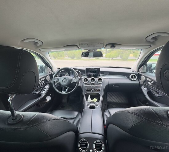 Mercedes C 300 4MATIC 2015, 169,000 km - 3.5 l - Bakı