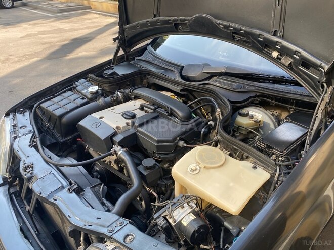 Mercedes C 200 1997, 323,022 km - 2.0 л - Bakı