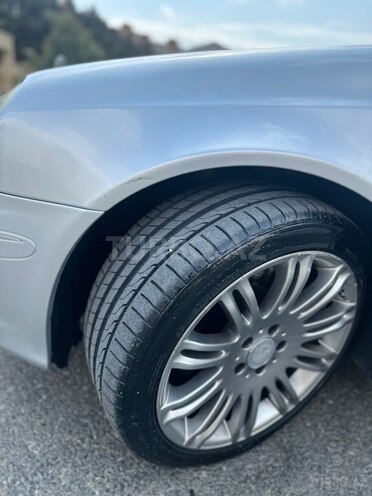 Mercedes E 320 2007, 302,000 km - 3.0 l - Bakı