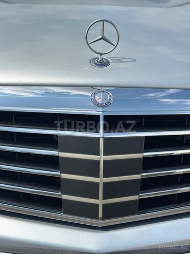 Mercedes E 320 2007, 302,000 km - 3.0 l - Bakı