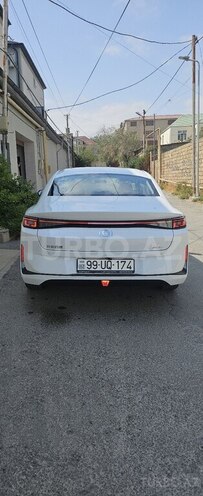 Changan Qiyuan A05 2025, 0 km - 1.5 л - Bakı