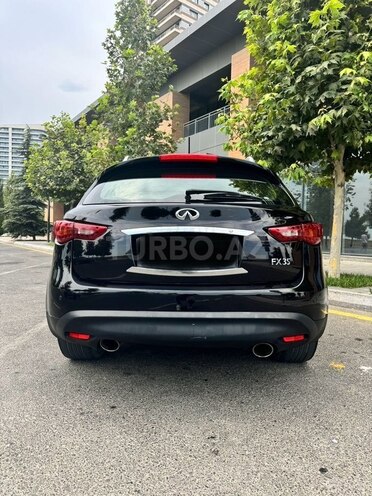 Infiniti FX35-4