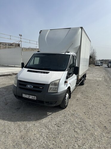 Ford Transit-1