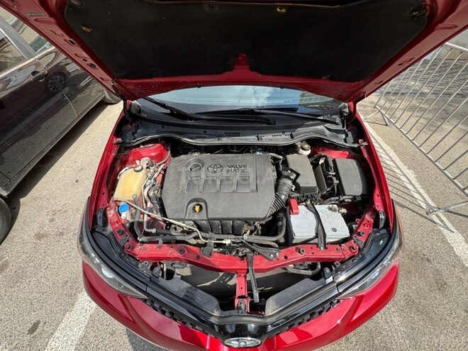 Toyota Corolla 2015, 87,453 km - 1.8 l - Bakı