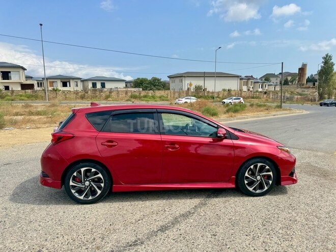 Toyota Corolla 2015, 87,453 km - 1.8 l - Bakı