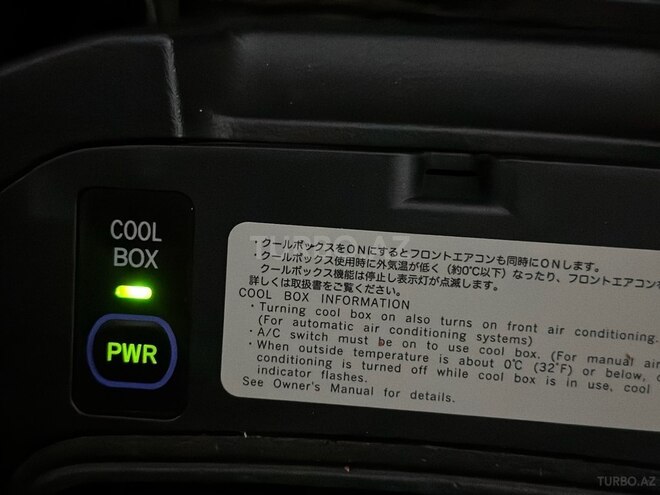 Toyota Land Cruiser Prado-25