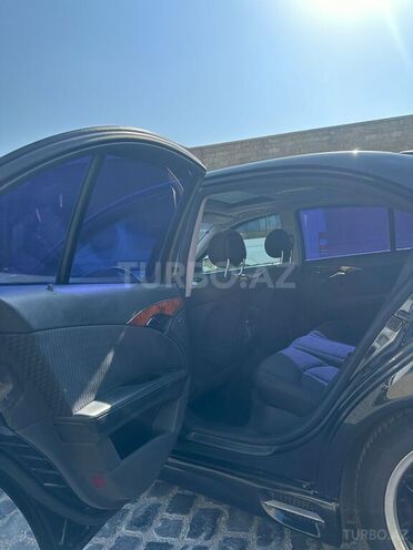 Mercedes E 240 2002, 317,000 km - 2.6 l - Bakı