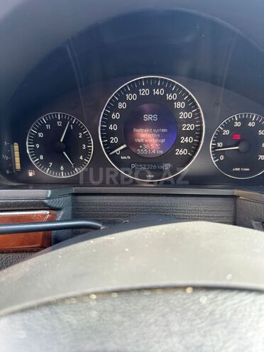 Mercedes E 240 2002, 317,000 km - 2.6 l - Bakı