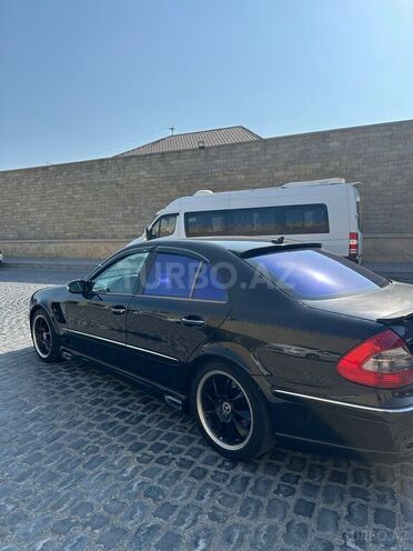 Mercedes E 240 2002, 317,000 km - 2.6 l - Bakı