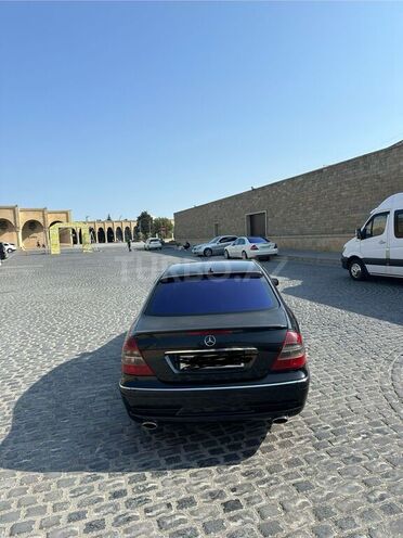 Mercedes E 240 2002, 317,000 km - 2.6 l - Bakı