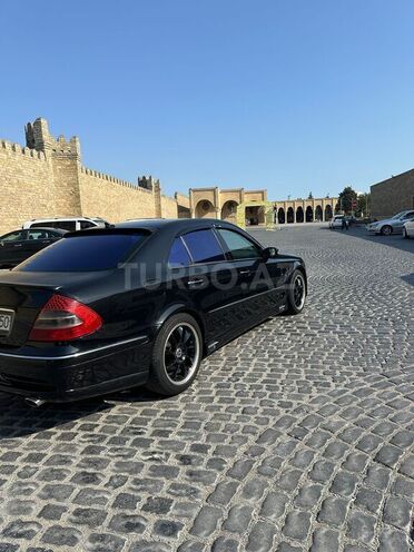 Mercedes E 240 2002, 317,000 km - 2.6 l - Bakı