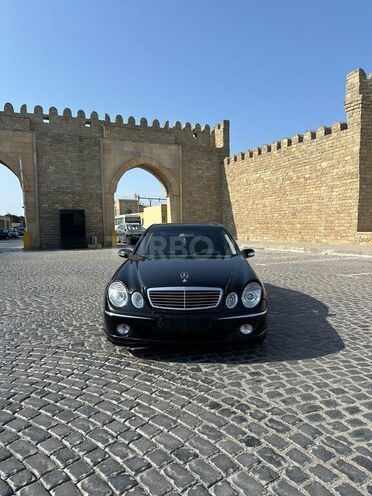 Mercedes E 240 2002, 317,000 km - 2.6 l - Bakı