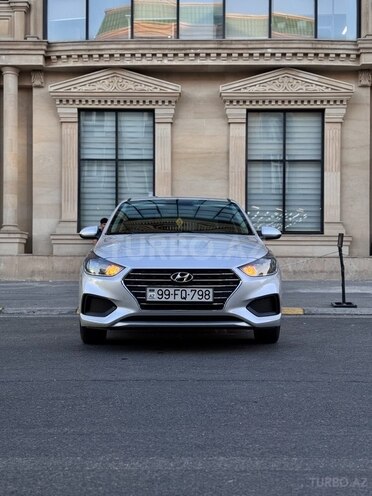 Hyundai Accent 2022, 61,155 km - 1.6 l - Bakı