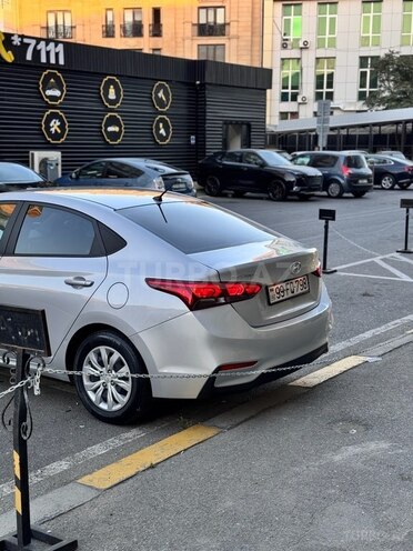 Hyundai Accent 2022, 61,155 km - 1.6 l - Bakı