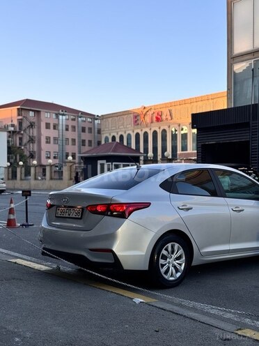 Hyundai Accent 2022, 61,155 km - 1.6 l - Bakı