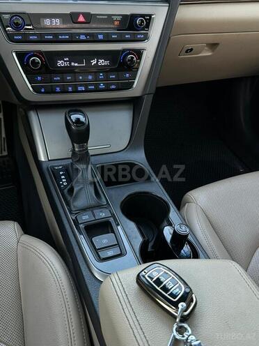 Hyundai Sonata 2015, 245,000 km - 2.0 l - Bakı