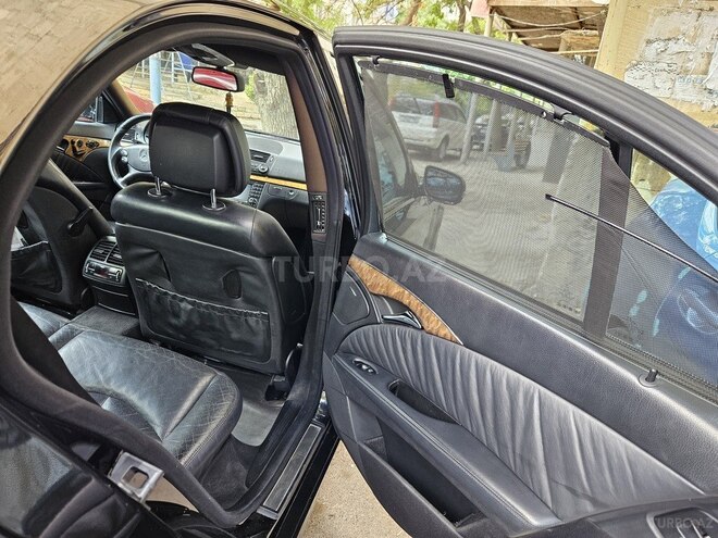 Mercedes E 350 2006, 246,400 km - 3.5 l - Bakı