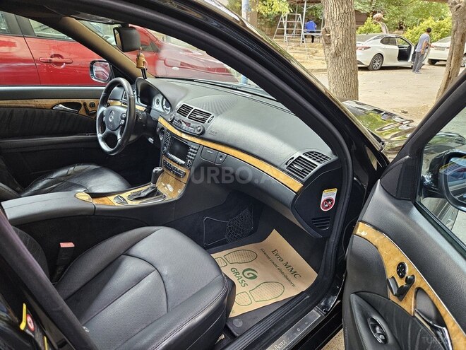 Mercedes E 350 2006, 246,400 km - 3.5 l - Bakı