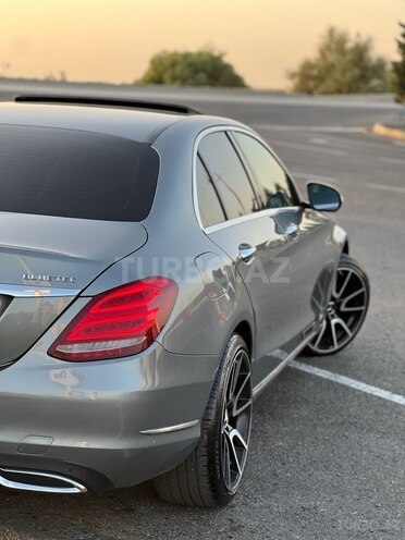 Mercedes C 220 d 2015, 178,000 km - 2.1 л - Bakı