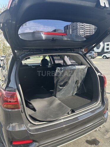 Kia Sorento-11