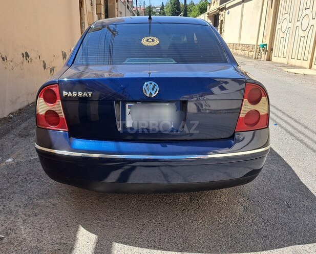 Volkswagen Passat 2004, 300,000 km - 1.8 l - Bakı
