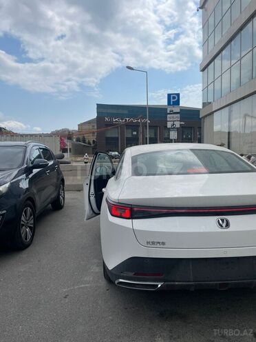 Changan Eado 2025, 0 km - 1.5 l - Bakı