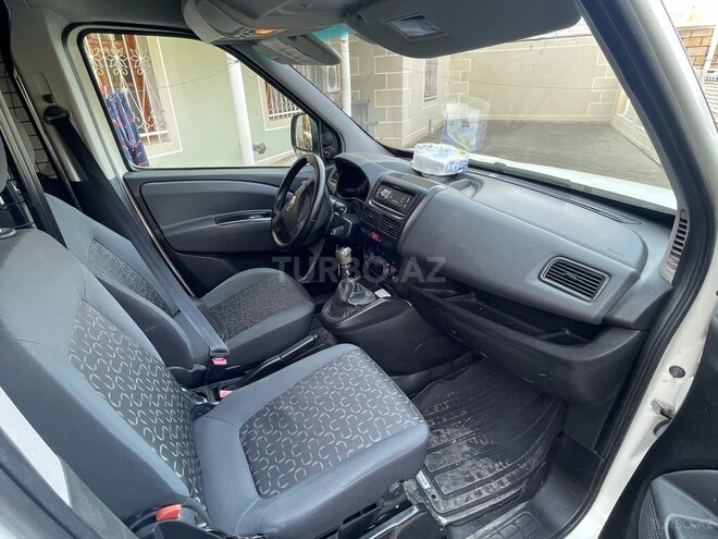 Fiat Doblo 2011, 114,589 km - 1.4 l - Goranboy