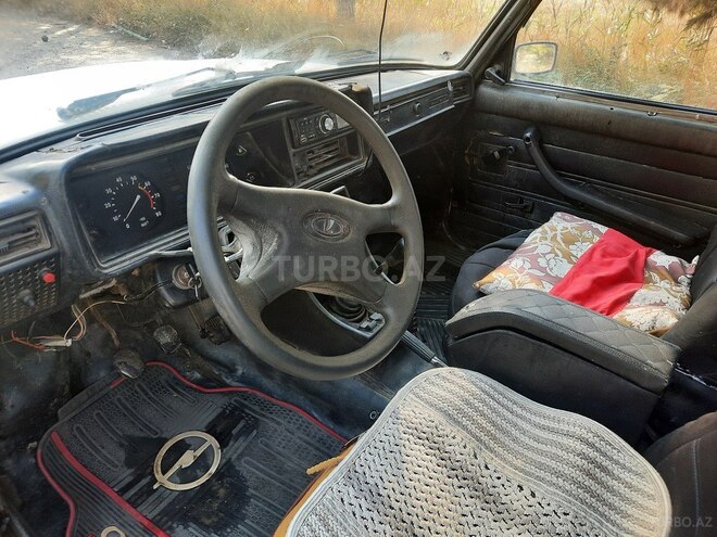 LADA (VAZ) 2107 1983, 69,853 km - 1.6 l - Salyan