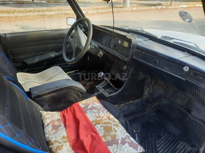 LADA (VAZ) 2107 1983, 69,853 km - 1.6 l - Salyan