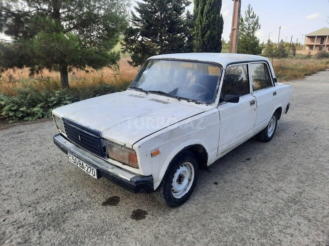 LADA (VAZ) 2107 1983, 69,853 km - 1.6 l - Salyan