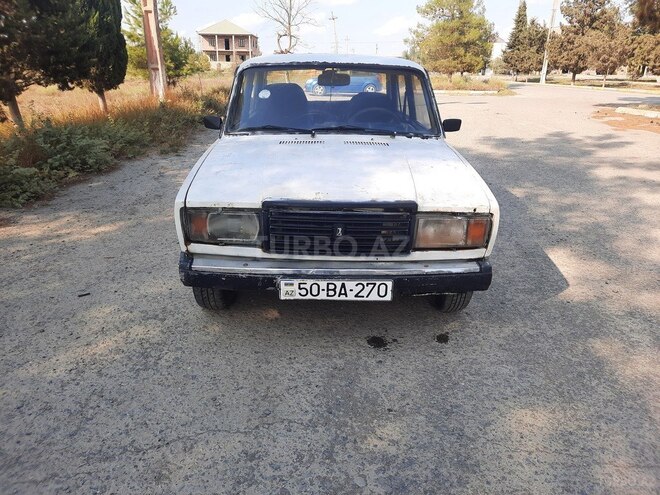 LADA (VAZ) 2107 1983, 69,853 km - 1.6 l - Salyan