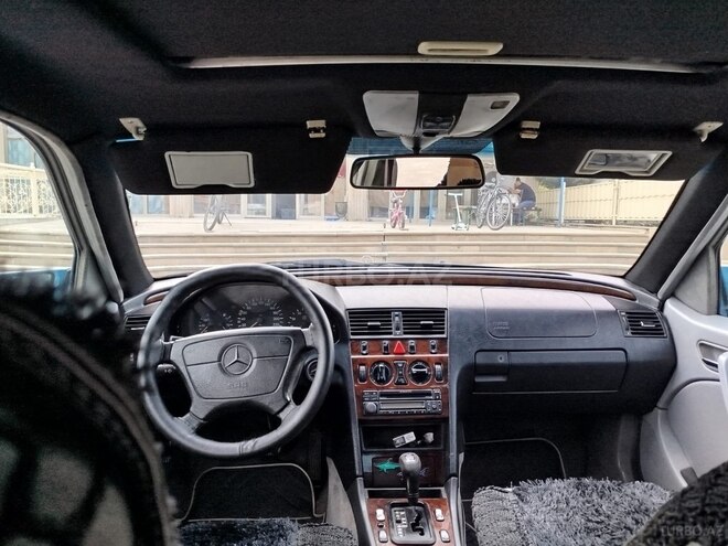 Mercedes C 180 1997, 320,000 km - 1.8 л - Bakı