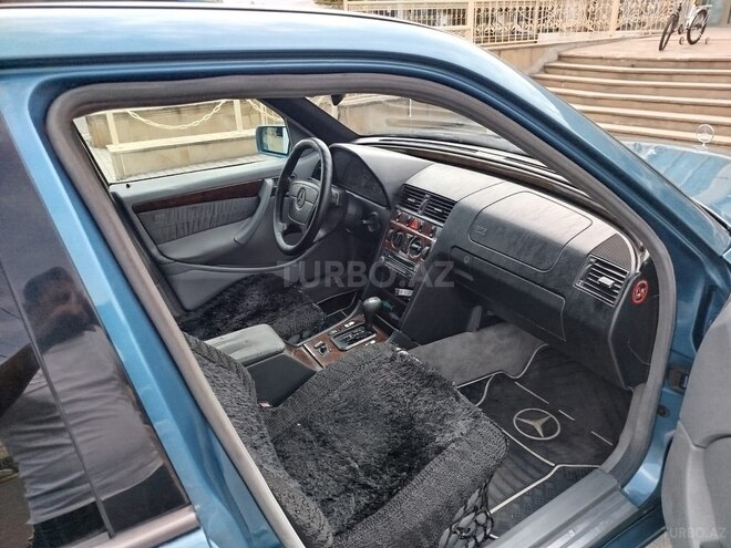 Mercedes C 180 1997, 320,000 km - 1.8 л - Bakı