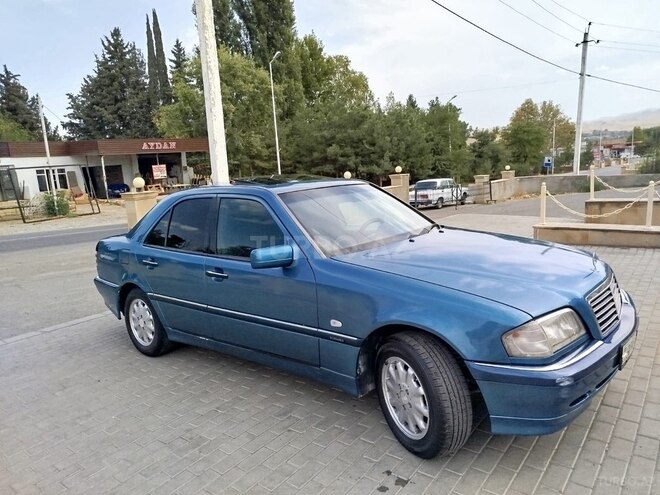 Mercedes C 180 1997, 320,000 km - 1.8 л - Bakı