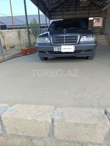 Mercedes C 220 1998, 498,000 km - 2.2 l - Beyləqan