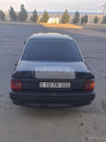 Opel Vectra 1994, 320,550 km - 2.0 l - Bakı