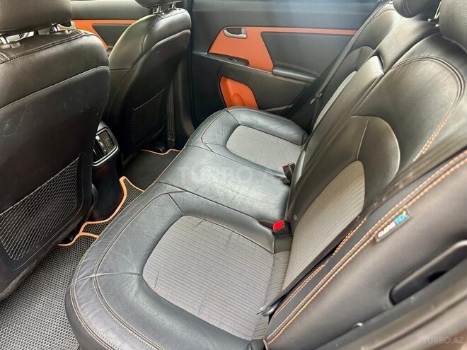 Kia Sportage 2013, 211,000 km - 2.0 l - Bakı