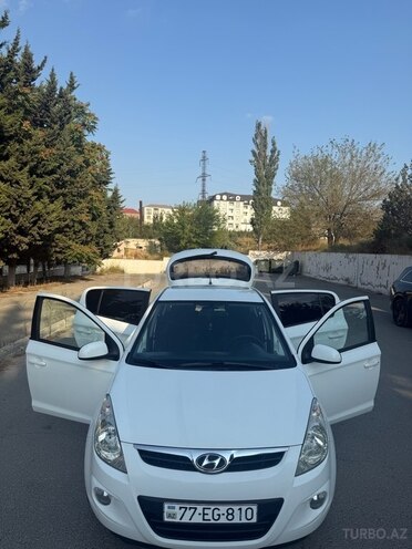 Hyundai i20 2009, 175,200 km - 1.4 л - Bakı