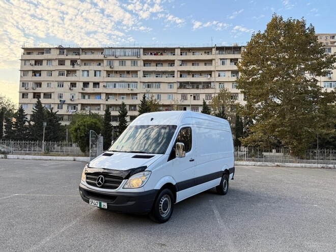 Mercedes Sprinter 315 2009, 175,000 km - 2.2 л - Bakı