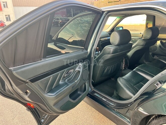 BMW 735 1998, 342,000 km - 3.5 l - Bakı