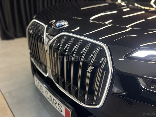 BMW i7 2023, 28,000 km - 0.0 л - Bakı