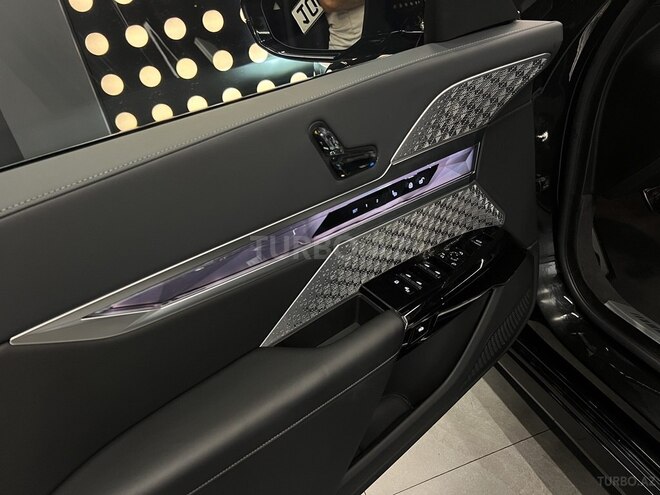 BMW i7 2023, 28,000 km - 0.0 л - Bakı